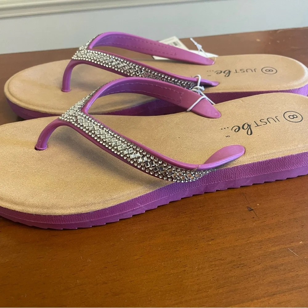 NWT Just be Purple Rhinestone Thong Sandals with Tan Footbed